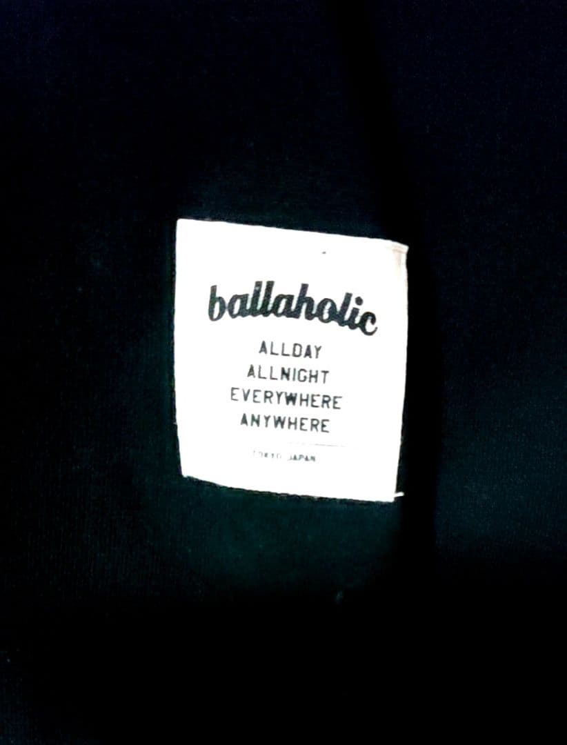 ballaholic ロンT