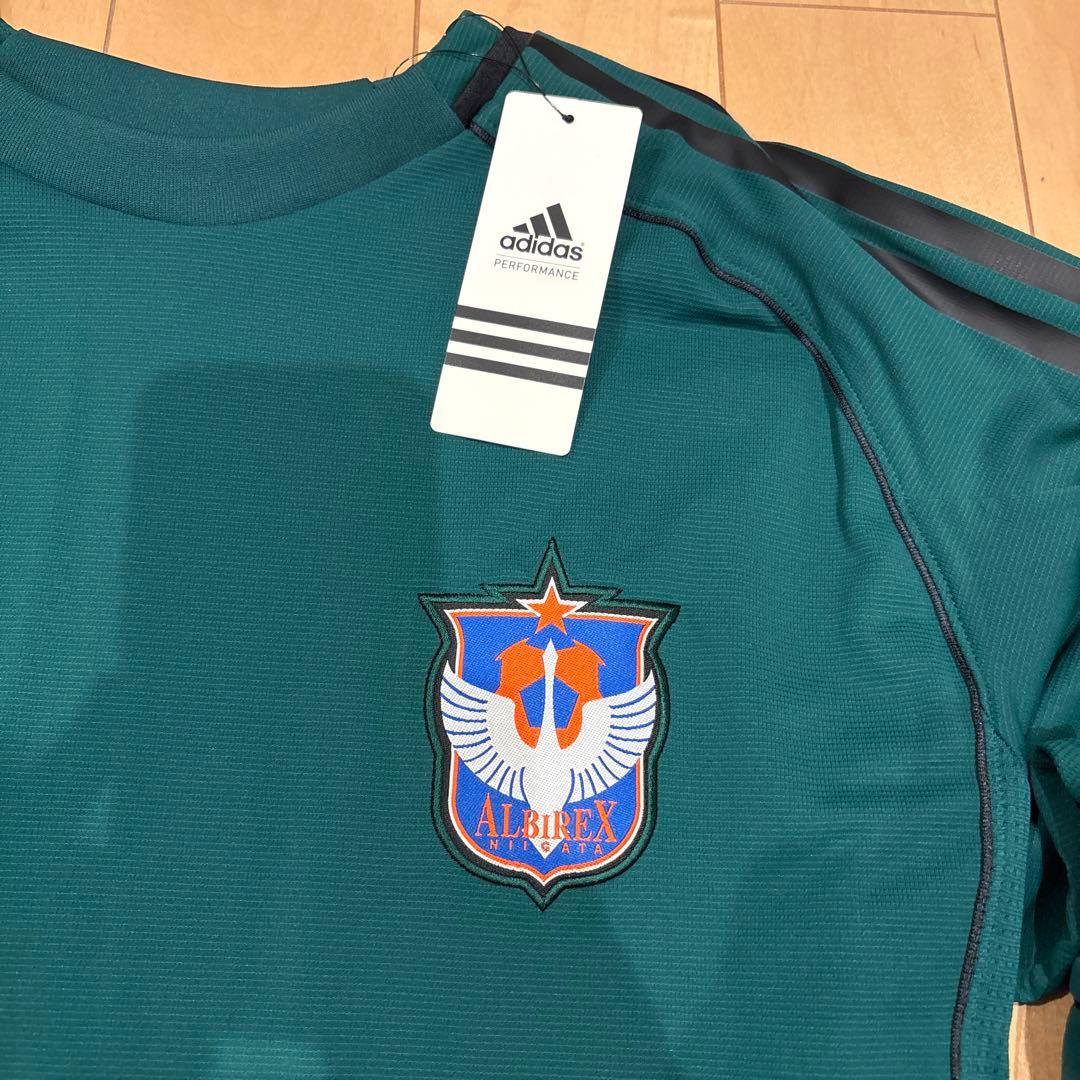 【新品未使用】adidas アルビレックス新潟　ゴールキーパーユニフォーム