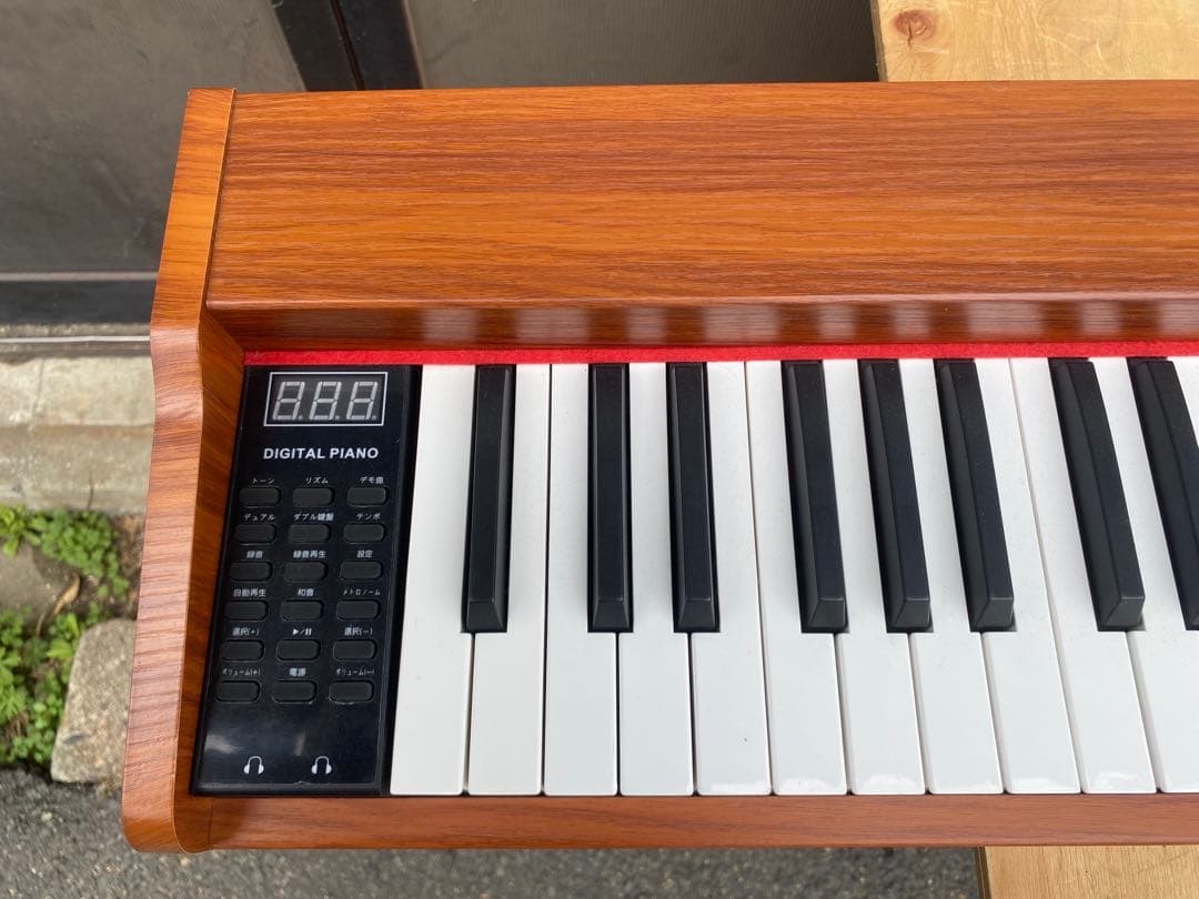longeye mold2 電子ピアノ　2024年製　中古品