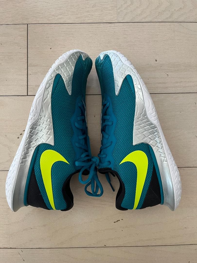 シューズ(男性用) NikeCourt Zoom Vapor Cage 4 Rafa