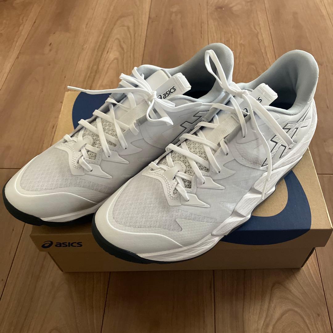 【美品】アシックス　UNPRE ARS LOW2 29.5センチ