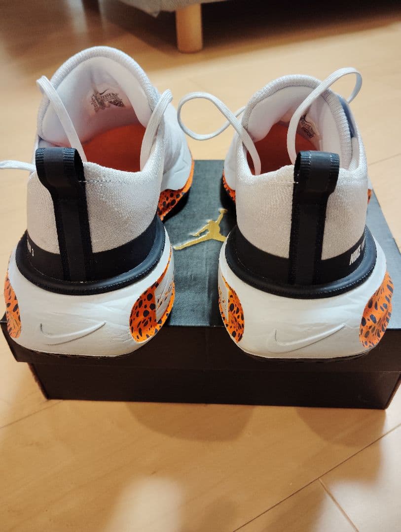 Nike インヴィンシブル3　サイズ27.5