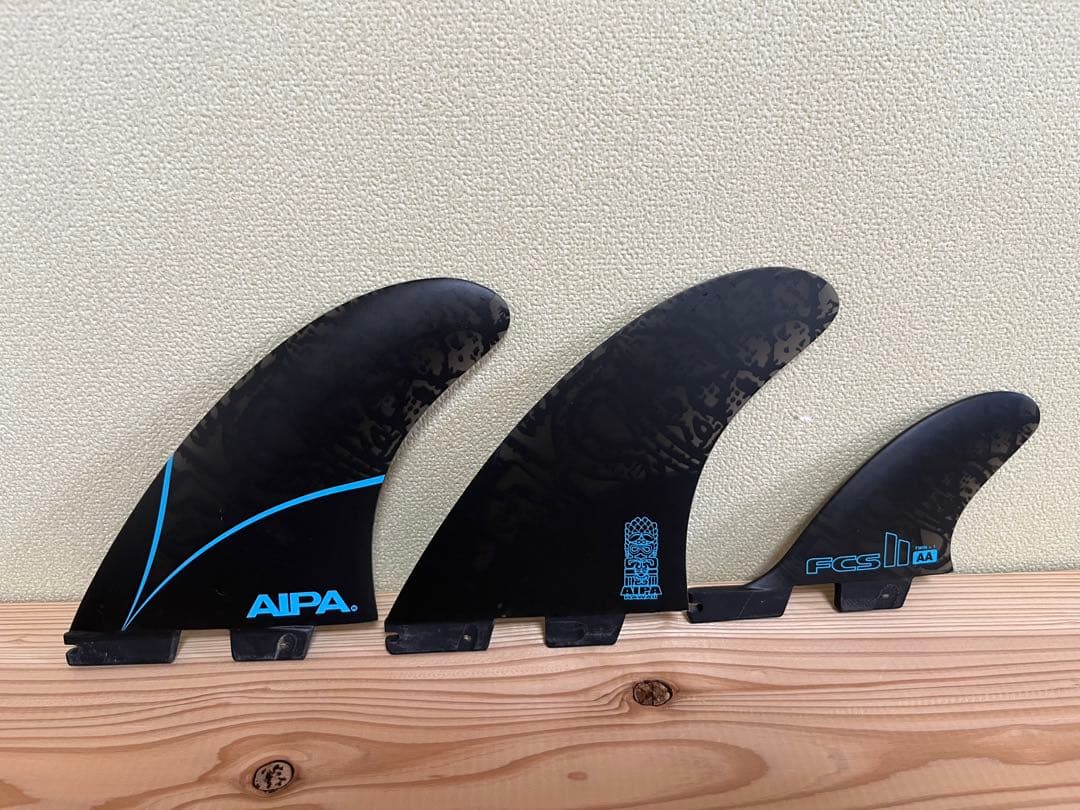 AIPA FCS II サーフボード　フィン