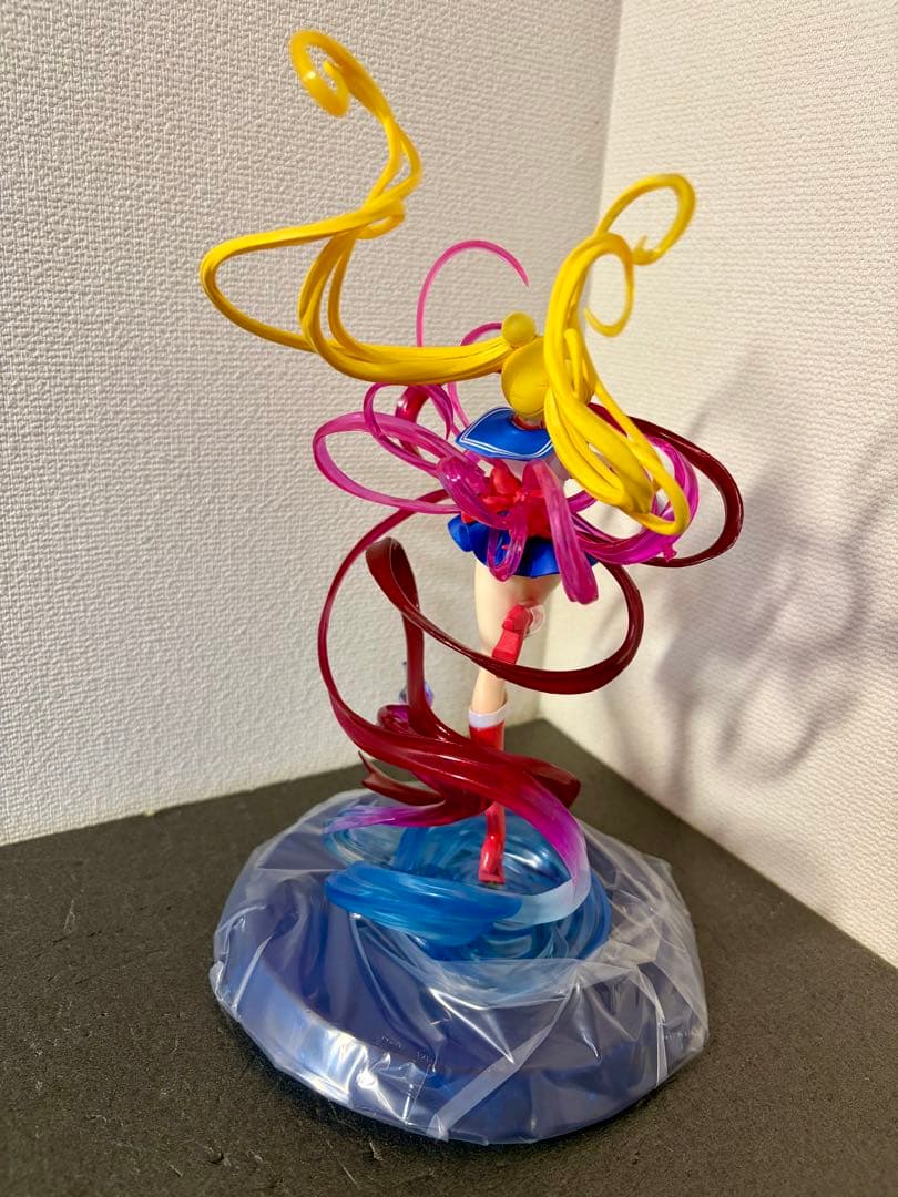 フィギュアーツZero chouette 美少女戦士　セーラームーン　フィギュア