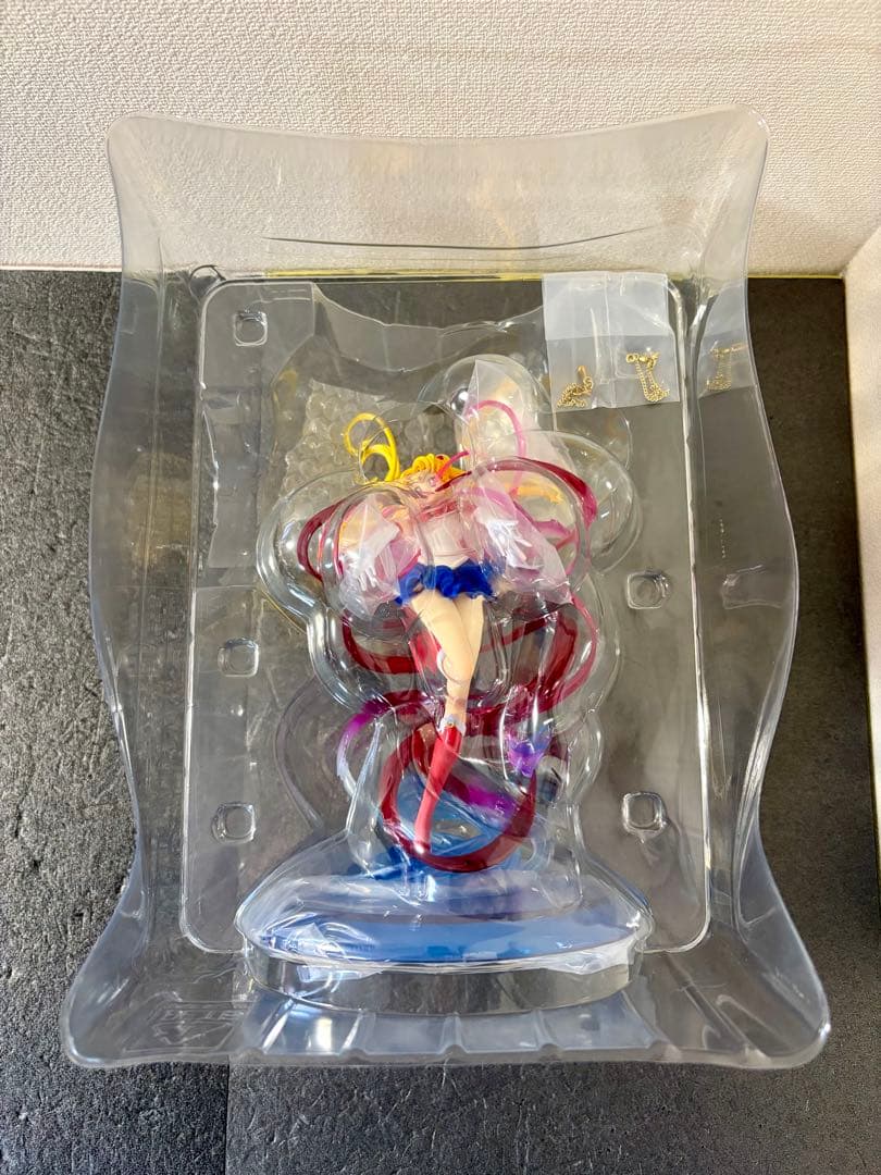 フィギュアーツZero chouette 美少女戦士　セーラームーン　フィギュア