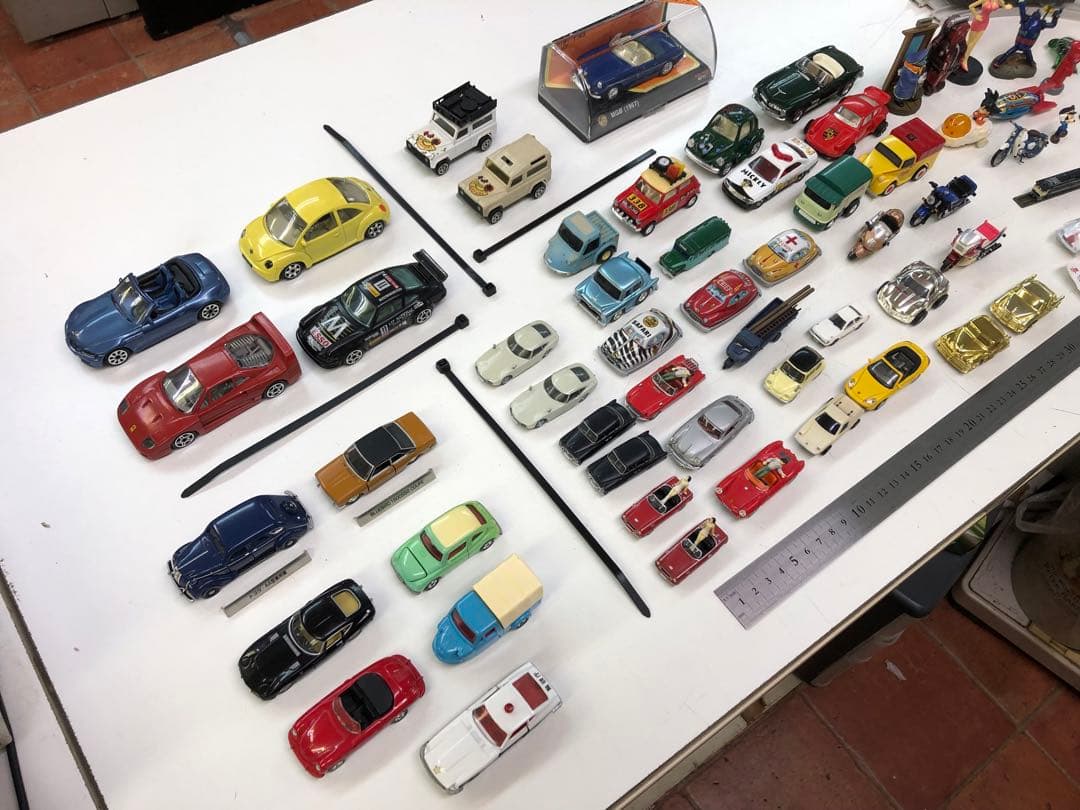 ミニカー、トミカ、海外製、フギュア、大量セット、程度良好美