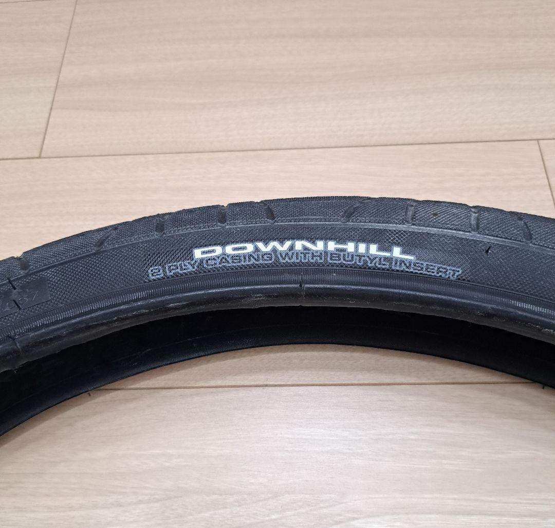 【未使用】MAXXIS(マキシス) フックワーム 26インチ 自転車タイヤ1本
