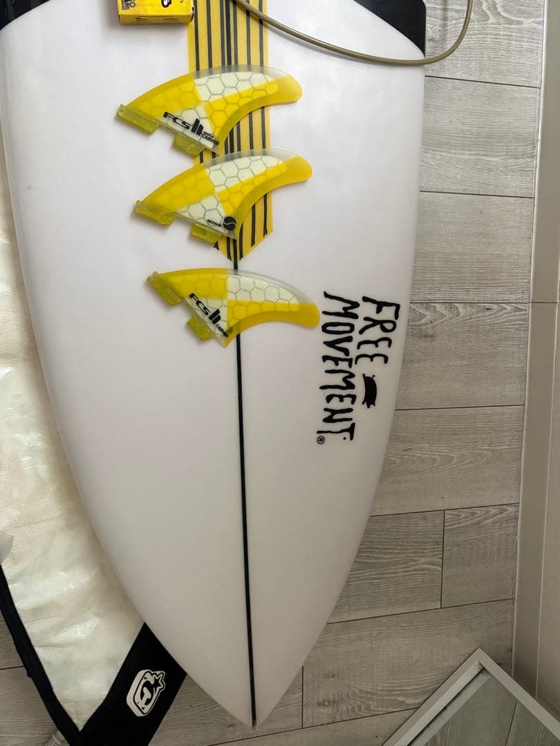 バリ購入　FREE PIG MOVEMENT ショートボード 5'8\" セット