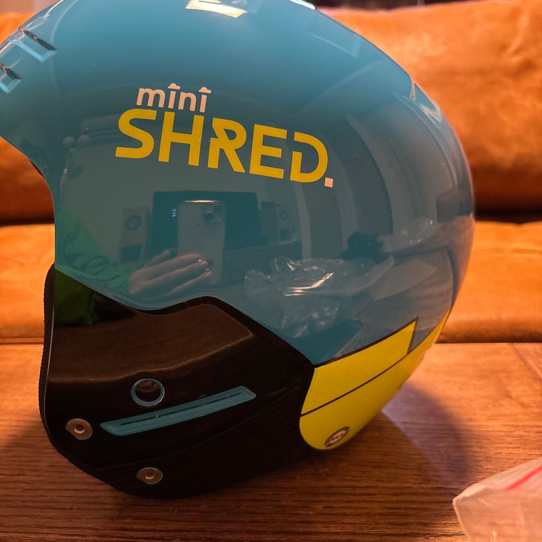 新品未使用mini SHRED. スキー用ヘルメット 青