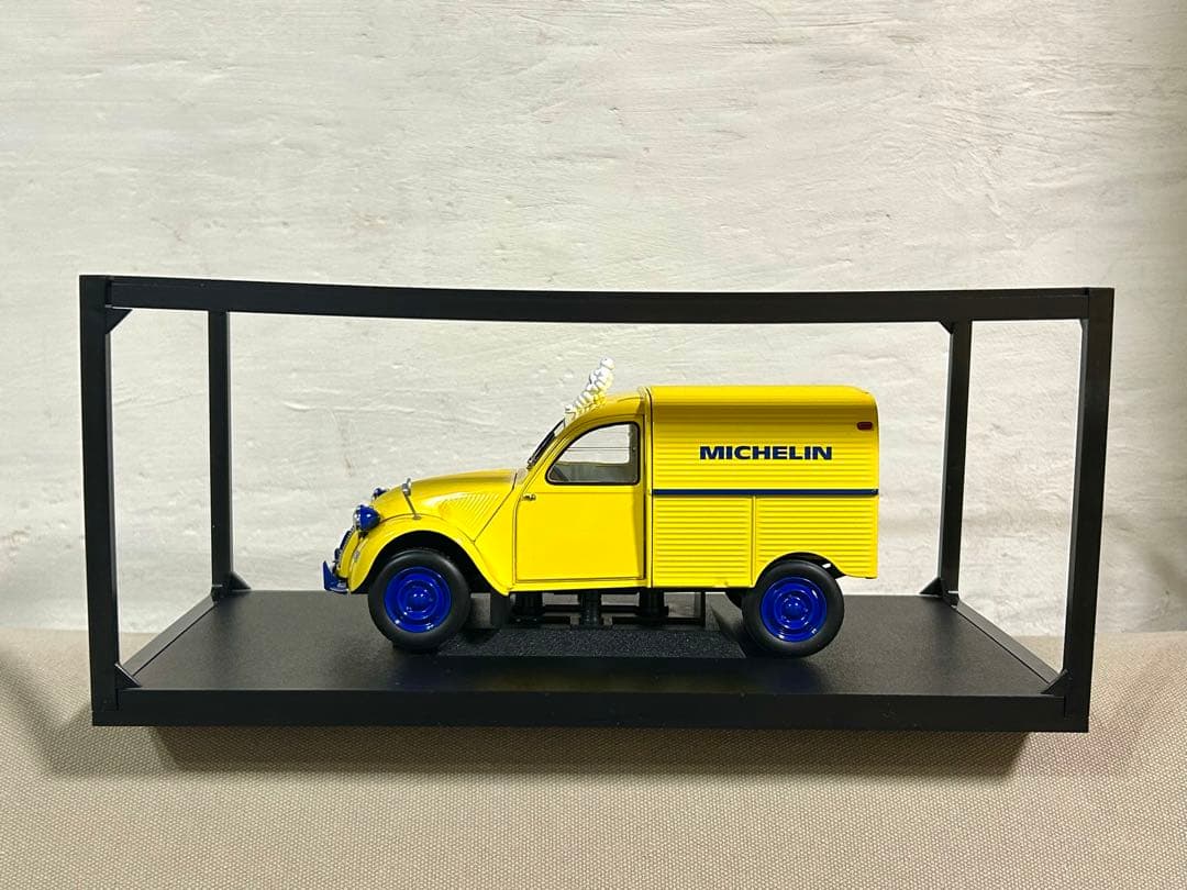 ノレブ1/18 絶版希少シトロエン2CV ミシュランサービスバンミニカー
