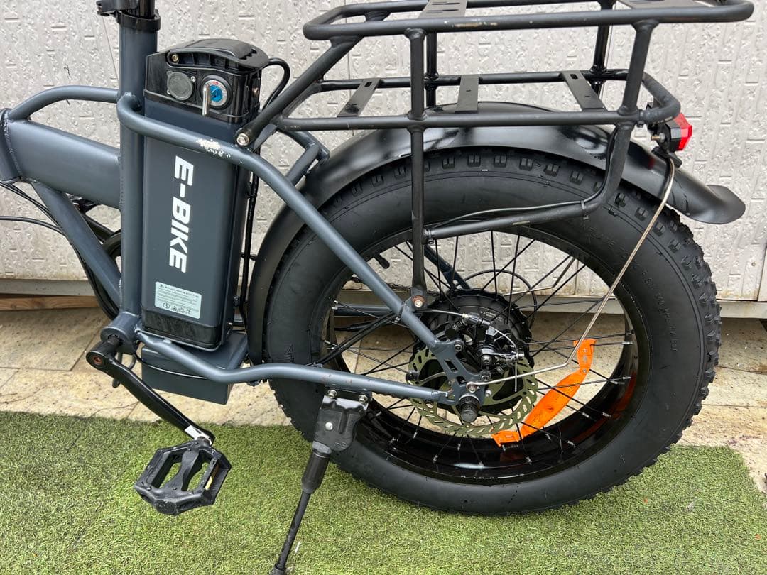 ぽ*さ様 E-BIKE 電動自転車　折りたたみ式
