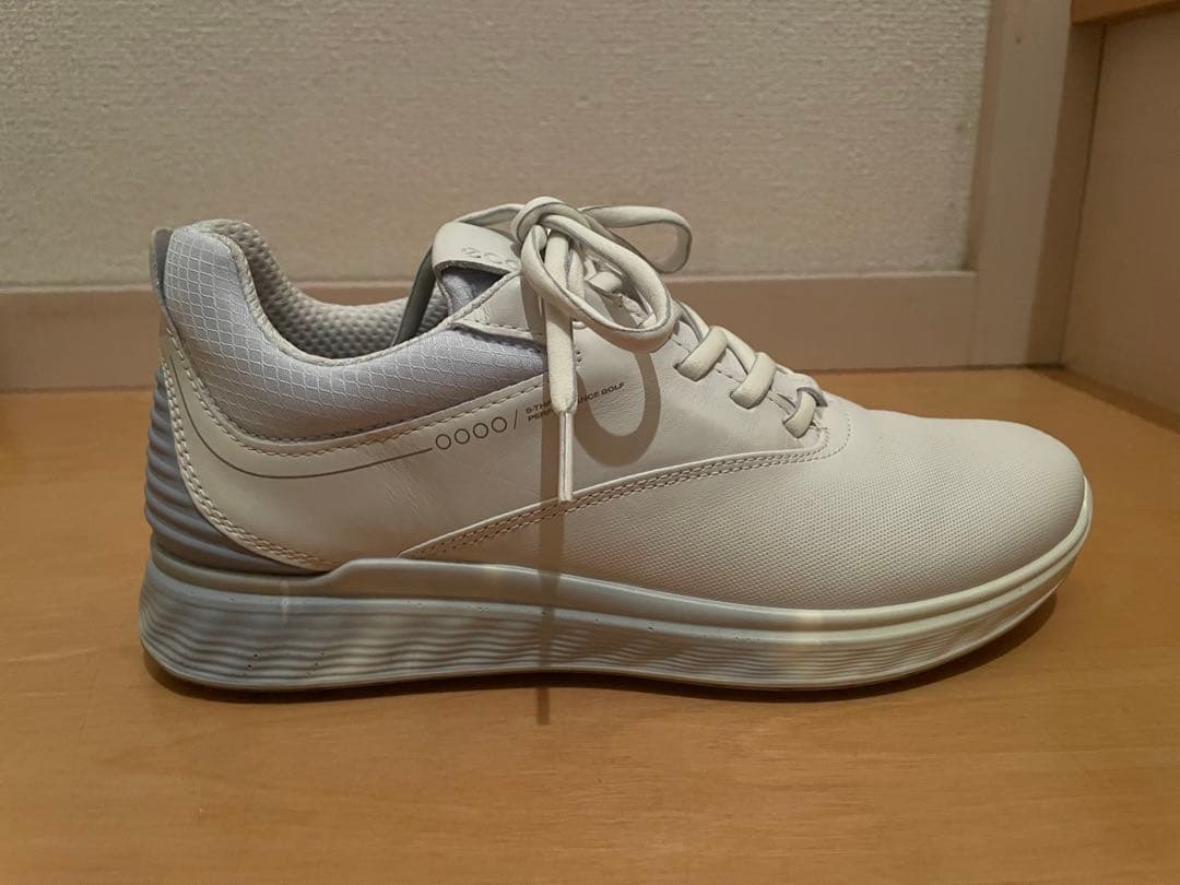 ecco ゴルフシューズ ホワイト