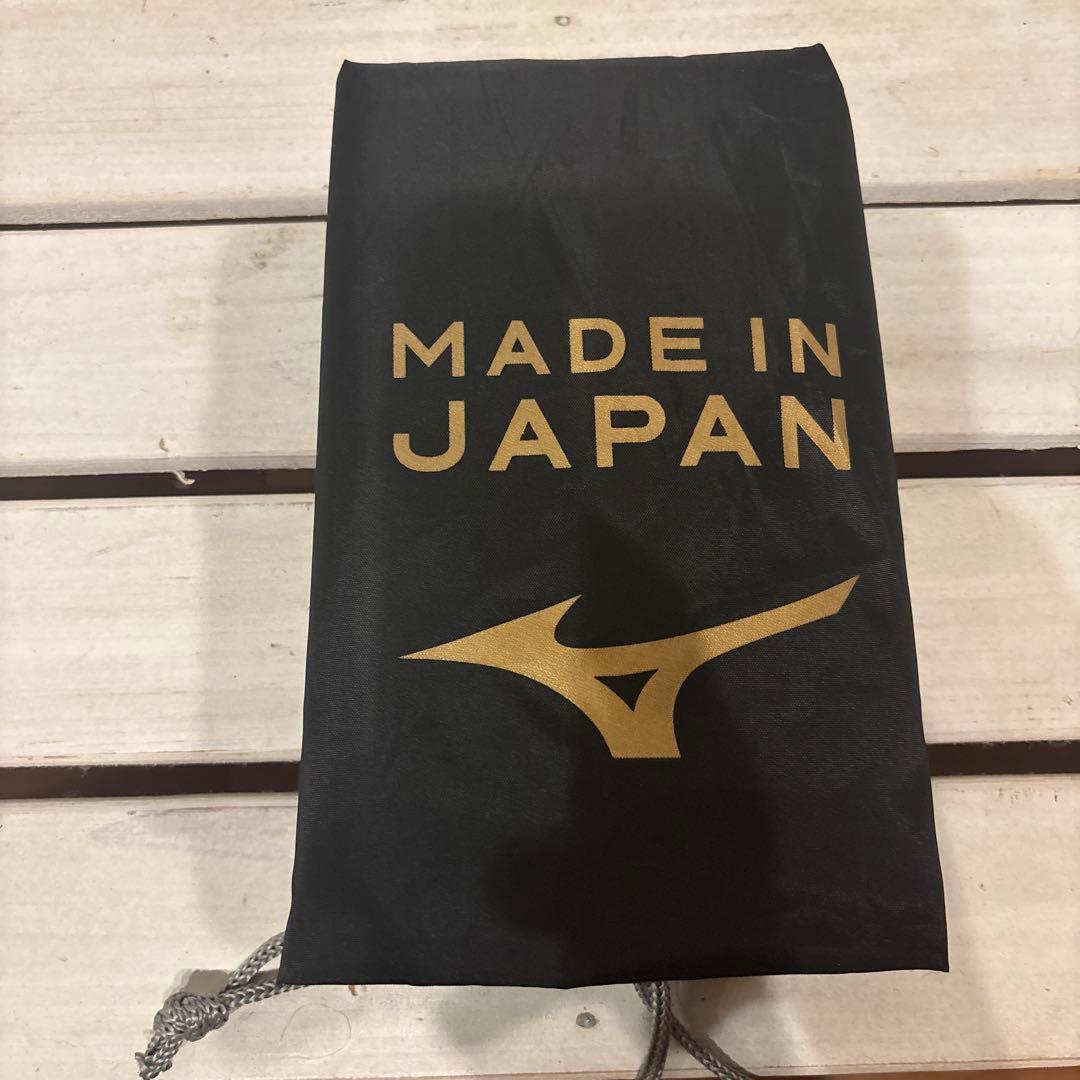 サッカースパイクモレリアネオ3イグニッションレッド