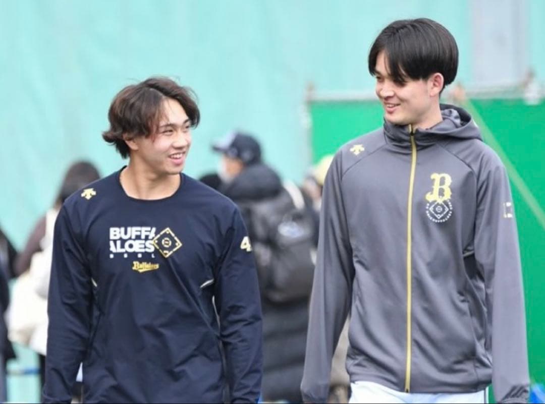 オリックス　オーセンティックフーディ