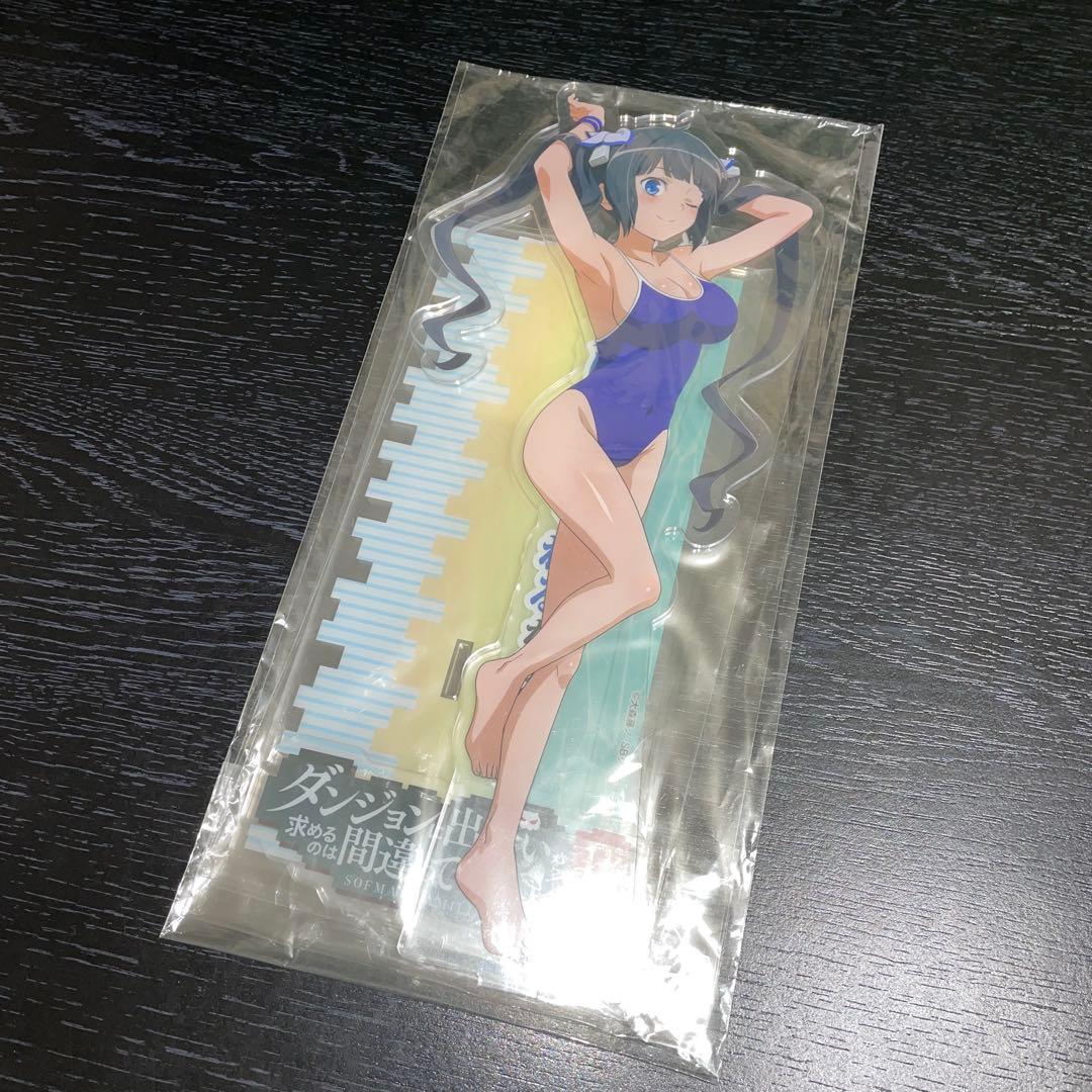 ダンジョンに出会いを求めるのは間違っているだろうか　巨大アクリルスタンド