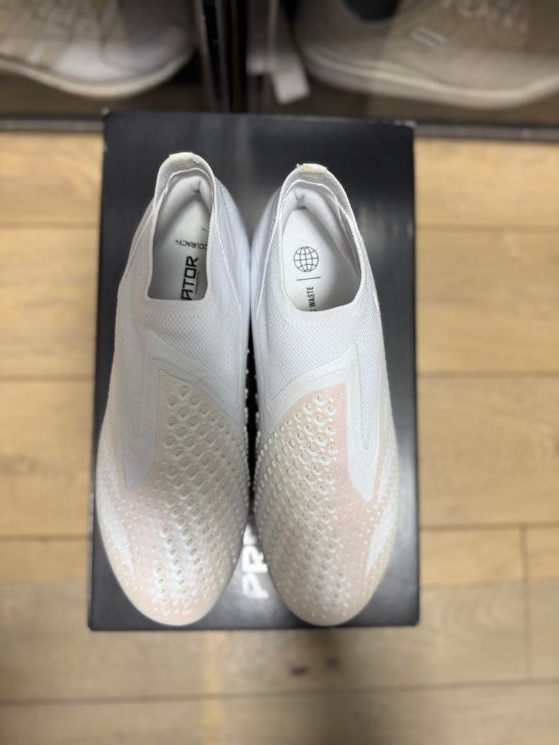 シューズ adidas Predator Accuracy+ FG 26.5cm