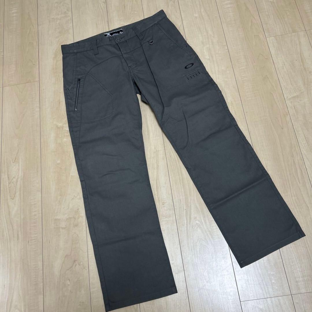 美品　オークリー　ゴルフパンツ　スラックス　36サイズ　LL カーキ　スカル