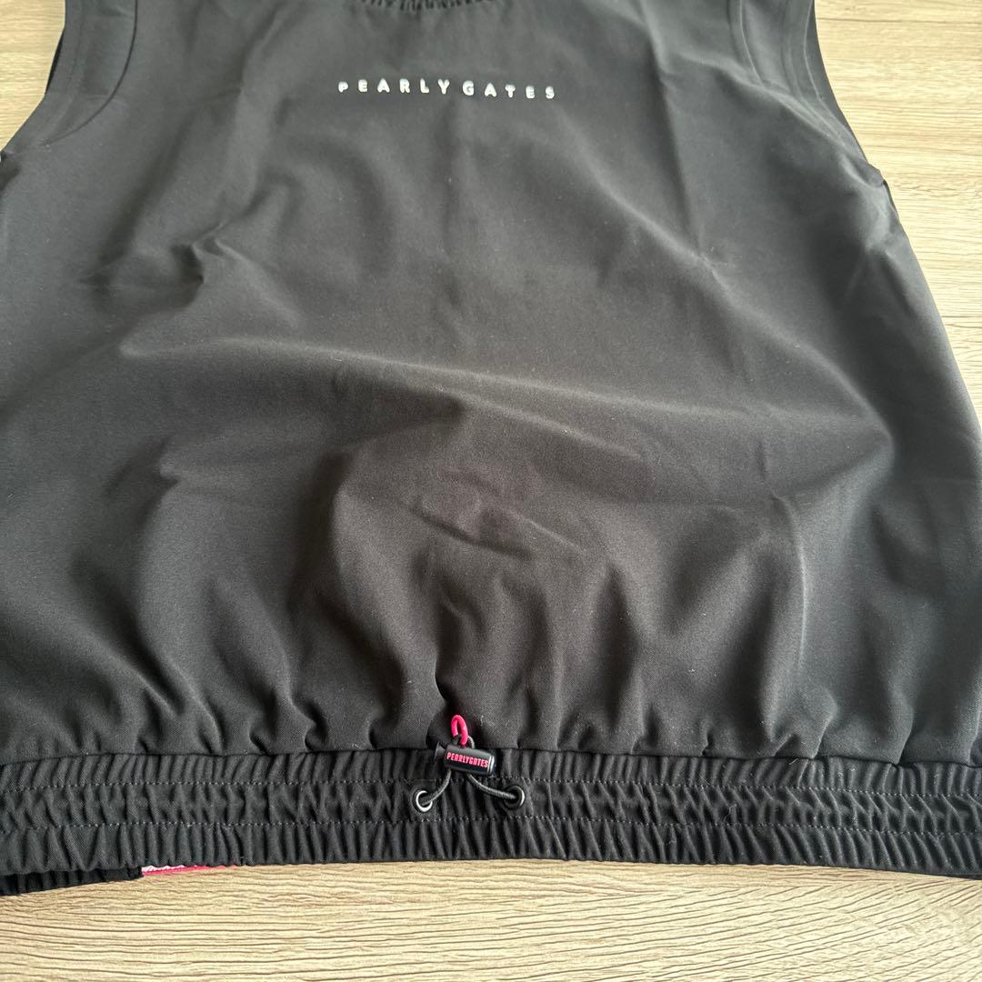 新品タグ付！PEARLYGATESバックジップシャツ