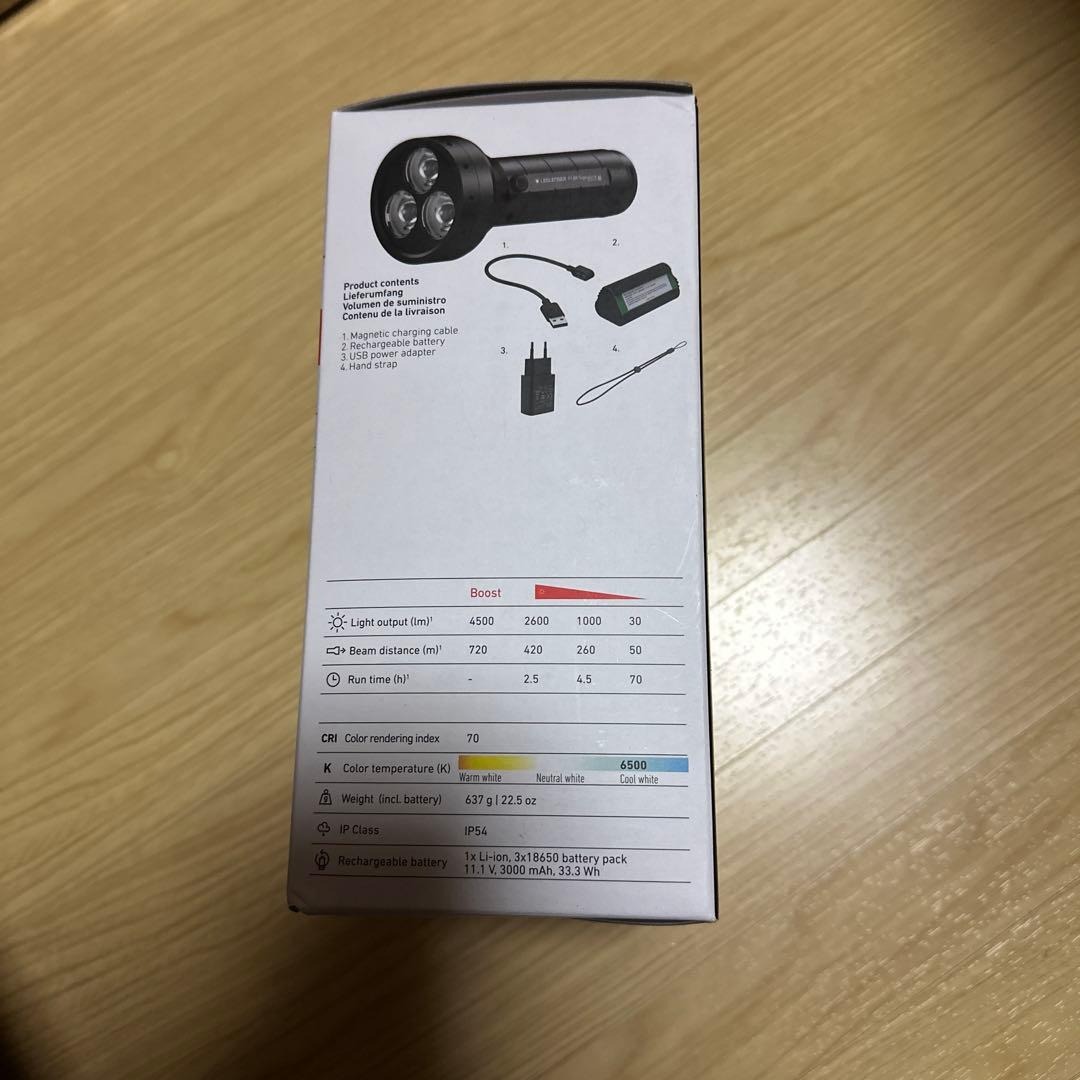 ライト・ランタン LEDLENSER P18R SIGNATURE FLASHLIGHT