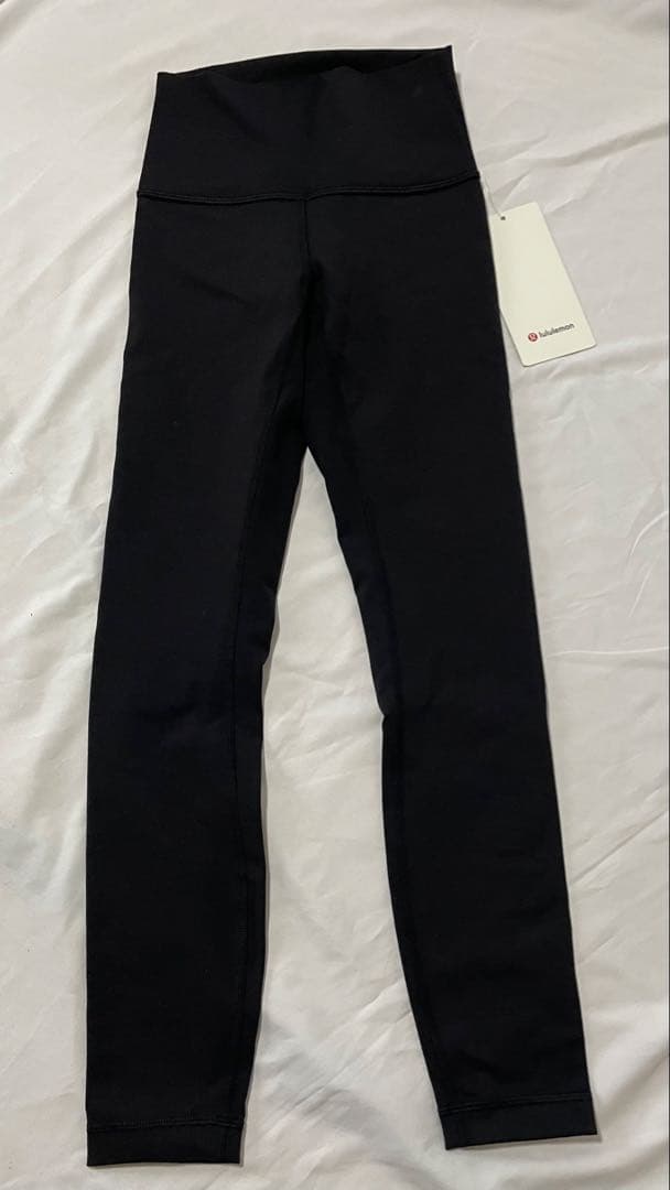 新品アロハ ルルレモン レギンス