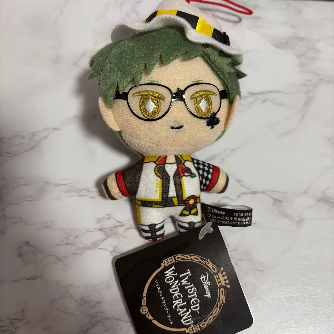 ディズニー ツイステッドワンダーランド ぬいぐるみ マスコット ハーツラビュル寮