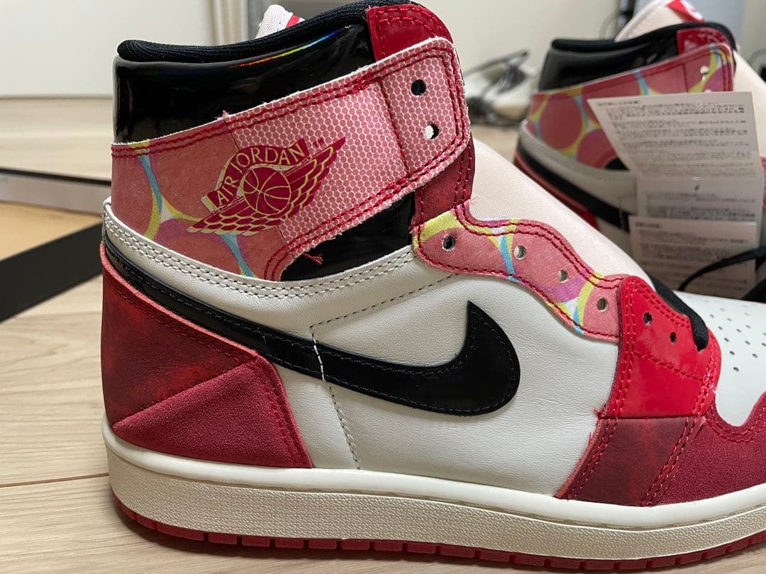 再再！値下げNike Air Jordan 1 スパイダーマンハイカットシューズ