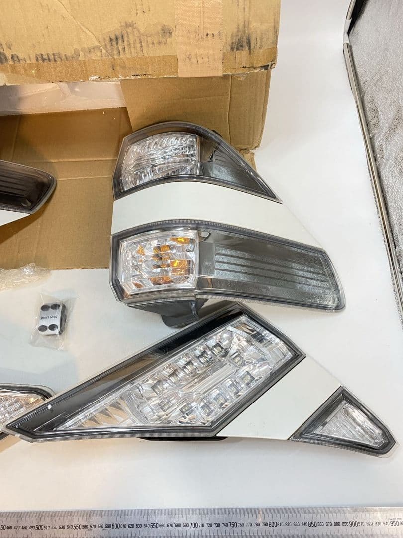 17 トヨタ ヴェルファイア 20系 前期 純正テールランプ 4点