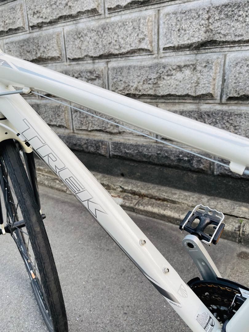 TREK 7.4FX クロスバイク 2014年式 Fフォークカーボン　大阪引取