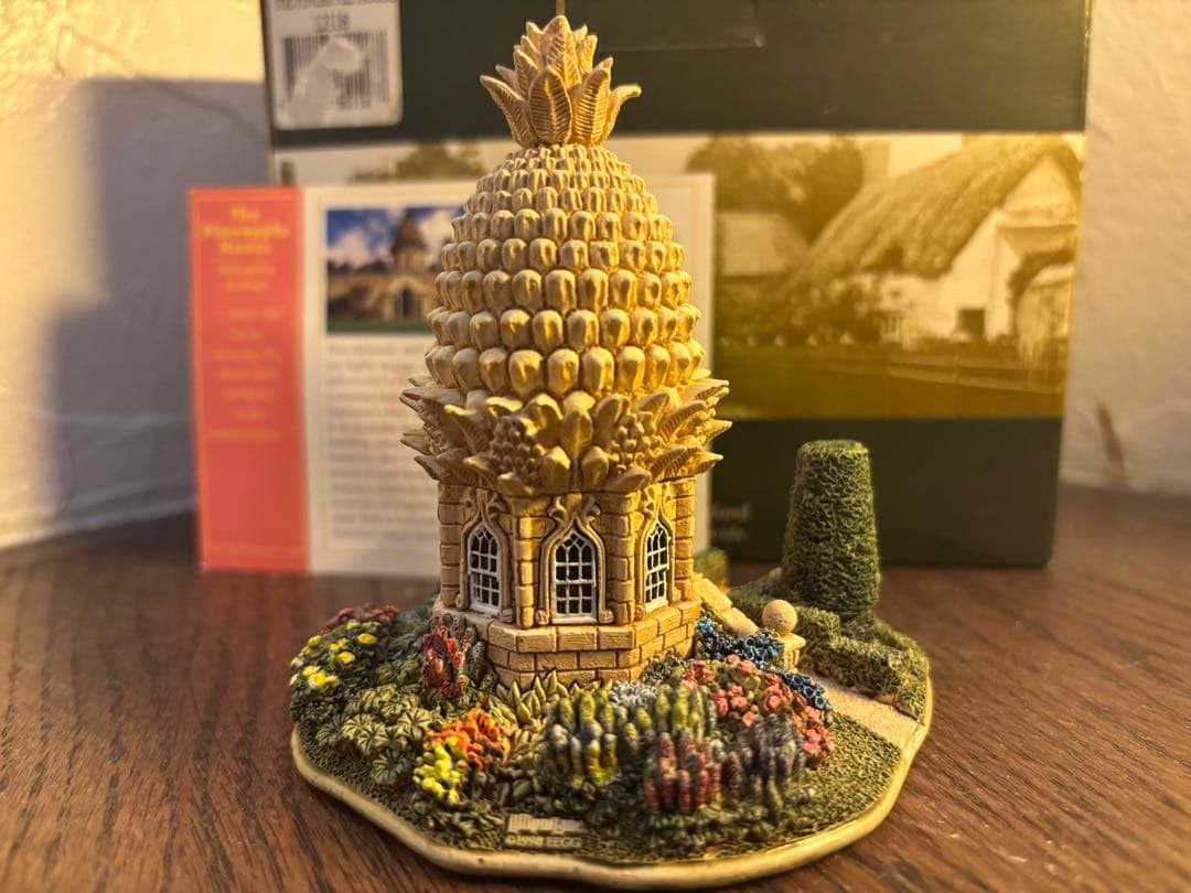 LILLIPUTLANリリパット レーン THE PINEAPPLE HOUSE