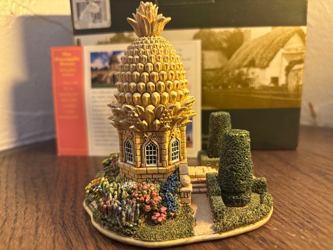 LILLIPUTLANリリパット レーン THE PINEAPPLE HOUSE