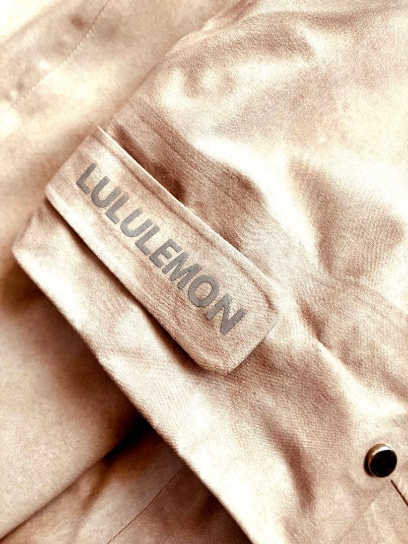 ウォーキング・ランニングウェア lululemon Rain Chaser Jacket M size