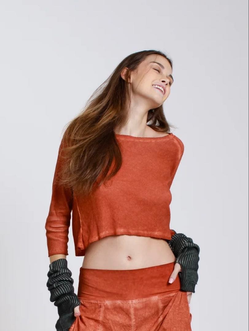SALSATION★サルセーションT-D Cropped Top : Rust