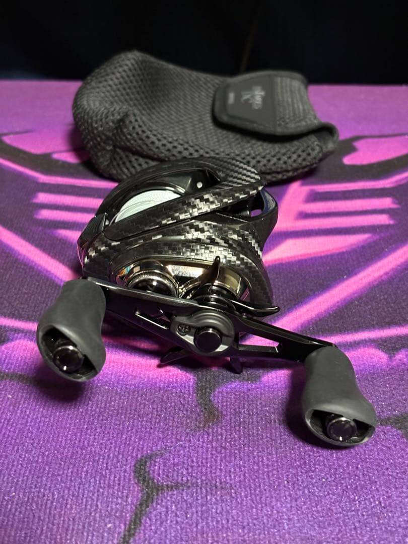 【極美品】シマノ 23 アンタレスDC MD XG 右ハンドル 新品同様PE付き