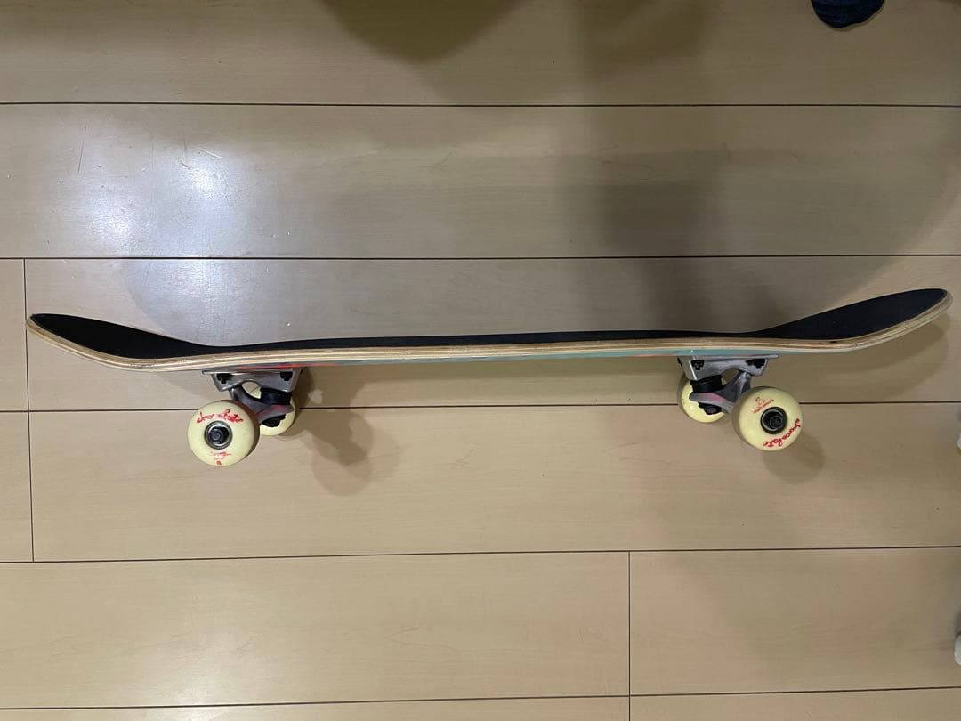 スケートボード Chocolate Skateboards
