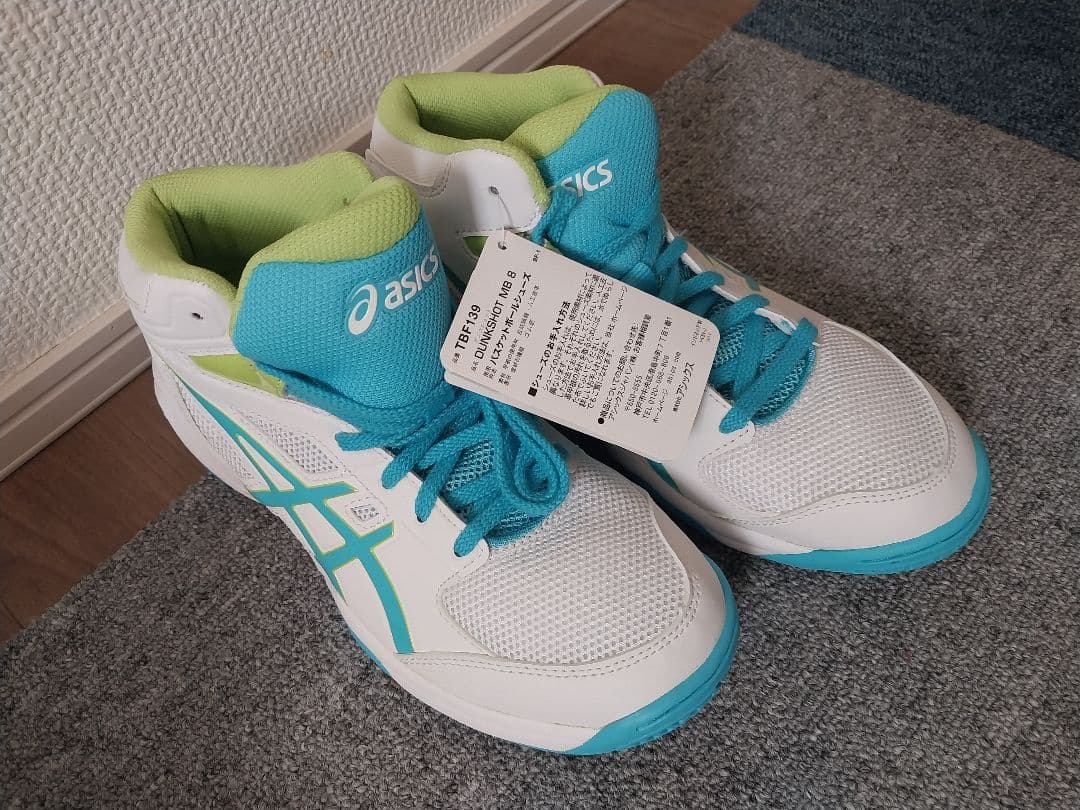 ASICSバレーボールシューズ 23.5cm(X4足)中古の靴3足と新品の靴1足