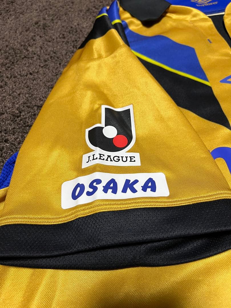 貴重!! ガンバ大阪　2012年　二川選手サイン入り限定ユニフォーム（M-L）