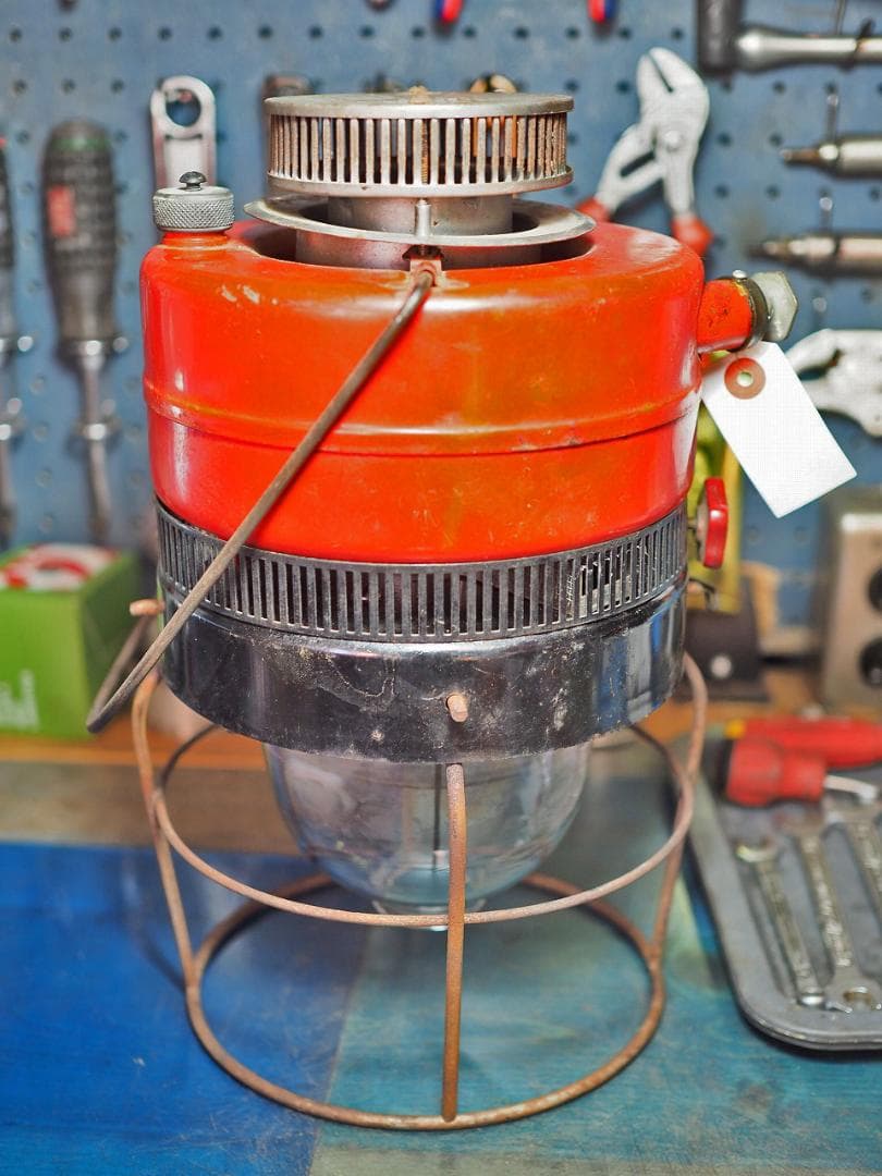 珍品！実働品の真下を照らせる　逆さガソリンランタン AGM IL-11A　u17