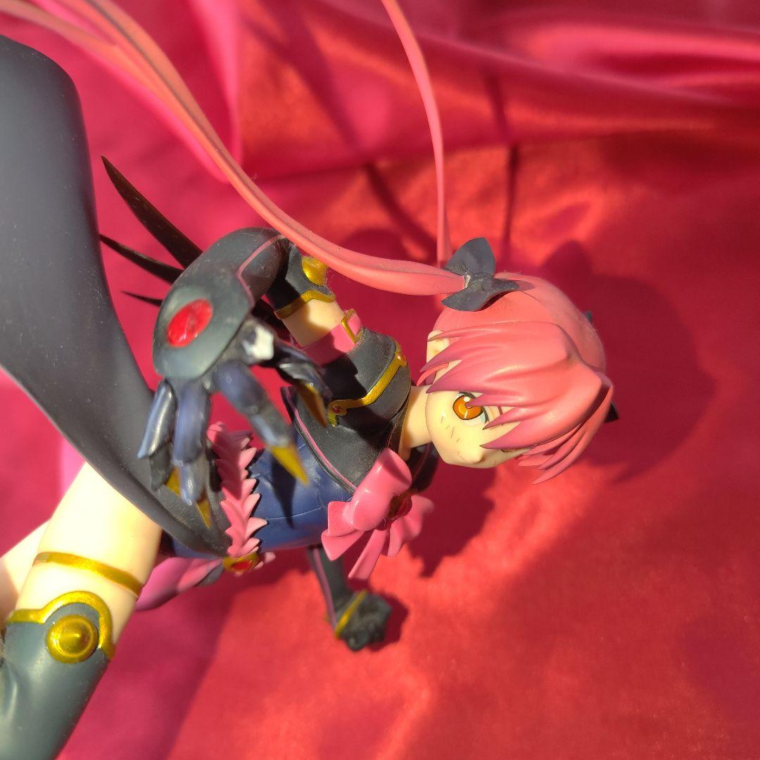 魔界天使ジブリール3 ブラックアリエスフィギュア