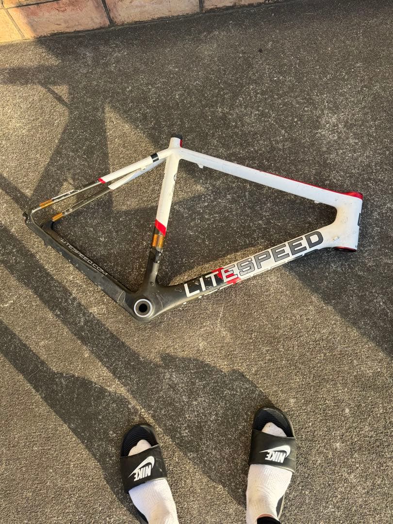 ロードバイクライトスピード 部品セット　他の写真は別のページにあります。