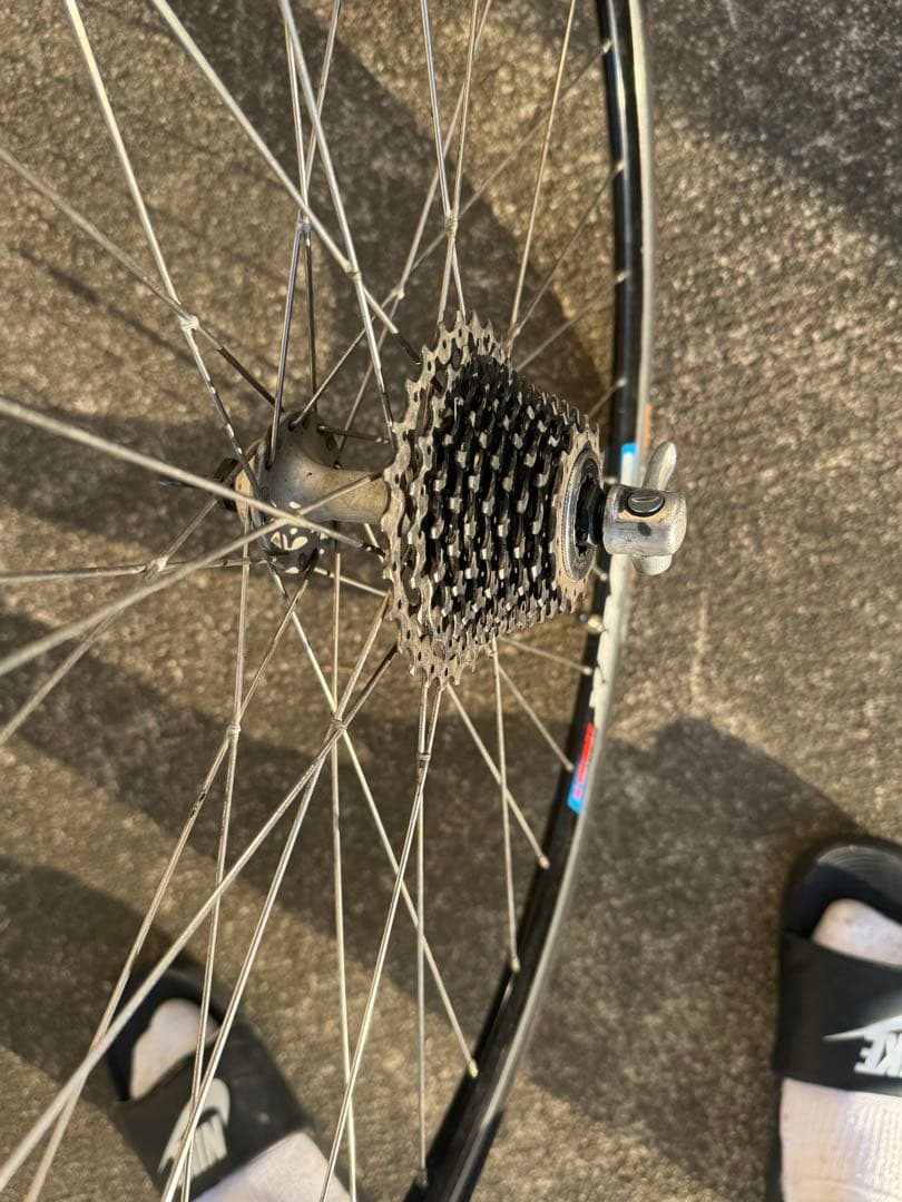 ロードバイクライトスピード 部品セット　他の写真は別のページにあります。