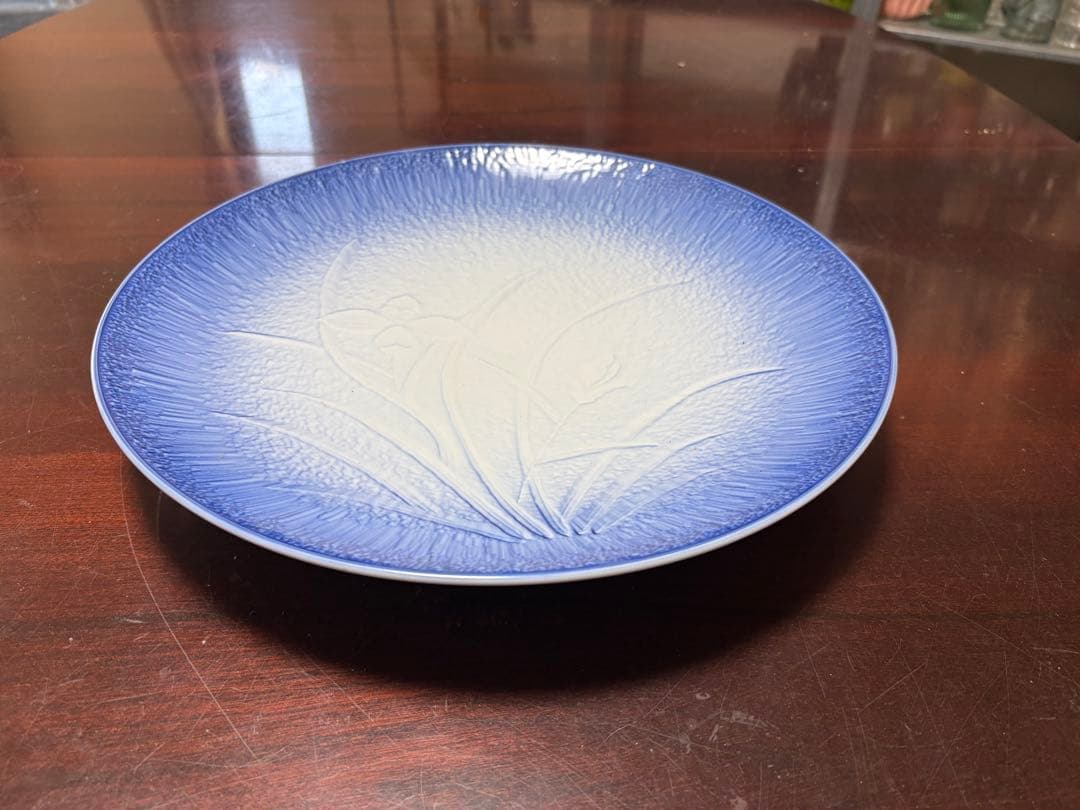 有田焼 大皿　青と白のグラデーション　40cm