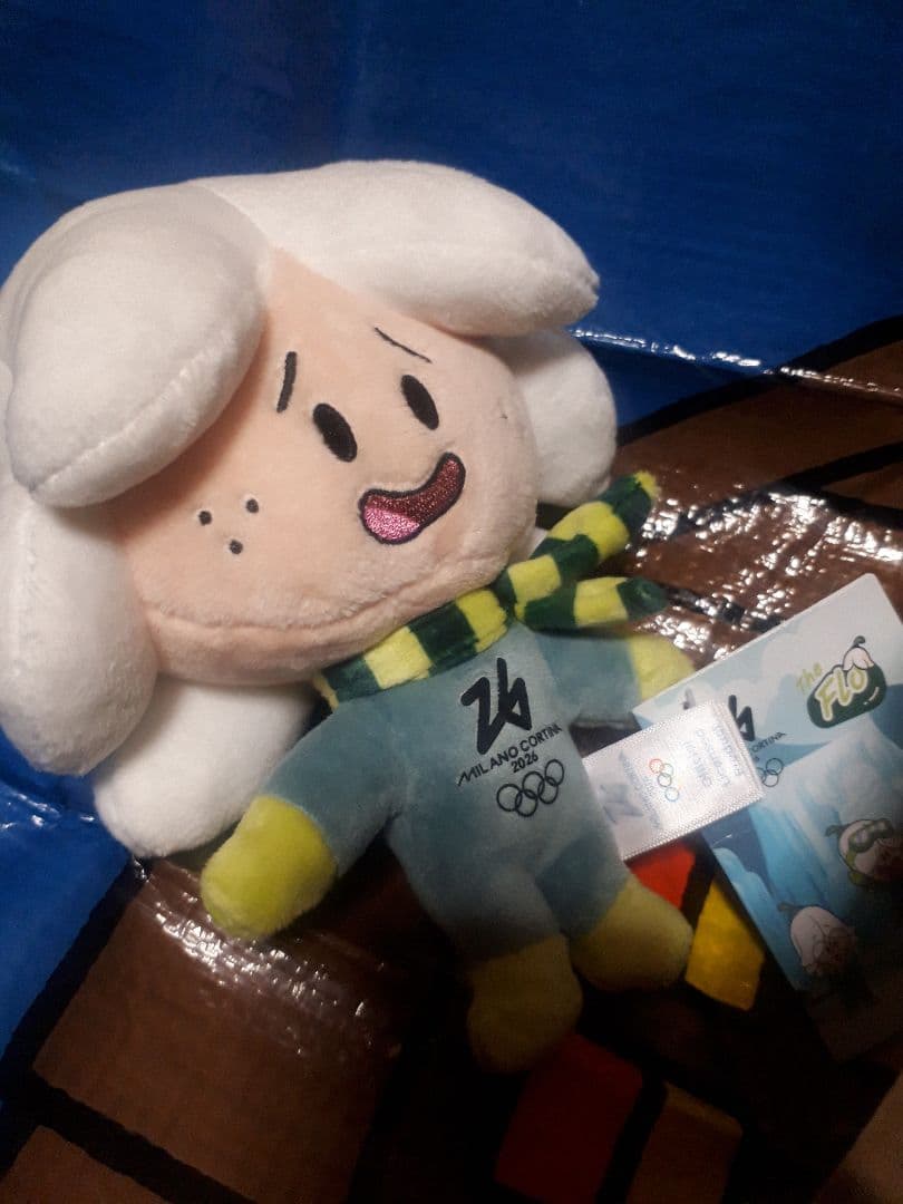 ミラノ　　コルティナオリンピック ぬいぐるみ　　　フロー