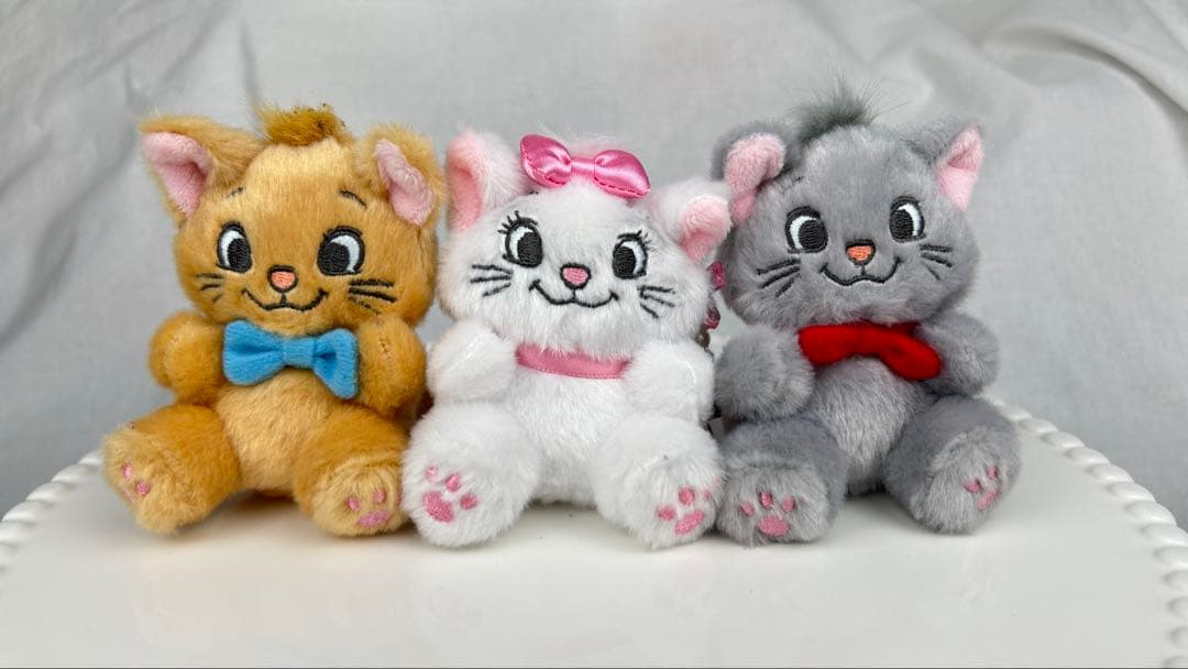 【韓国限定】　正規品　おしゃれキャット　ぬいぐるみ　3個セット