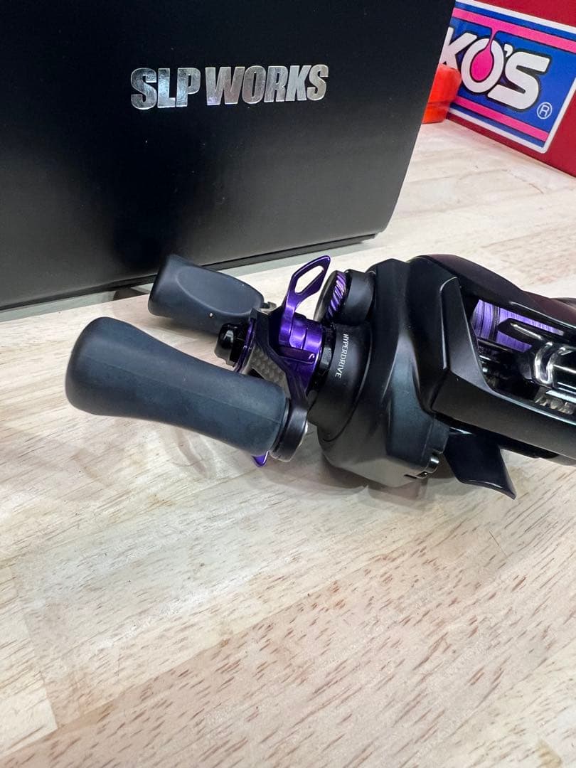 SLP WORKS 1000xh カスタムボディ　新品　右巻き