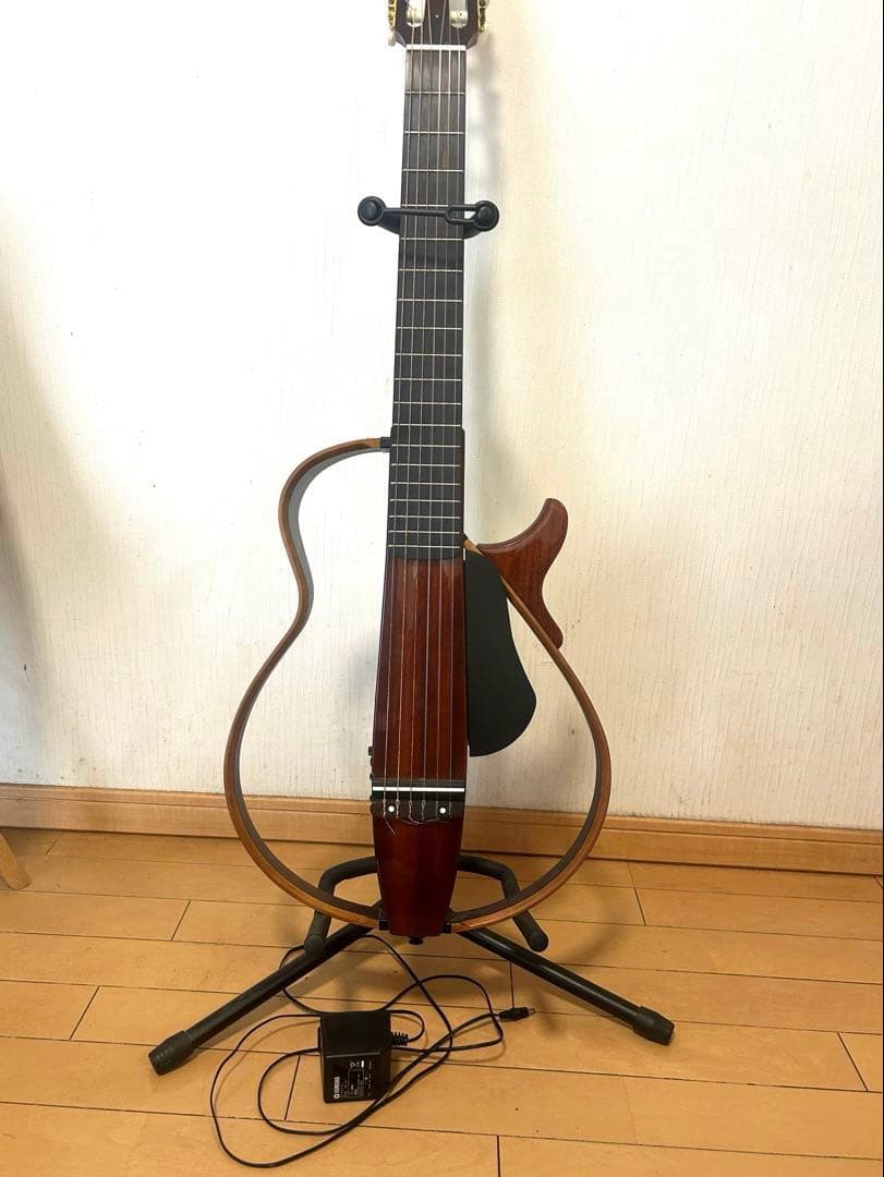YAMAHA サイレントギター　SLG200NW