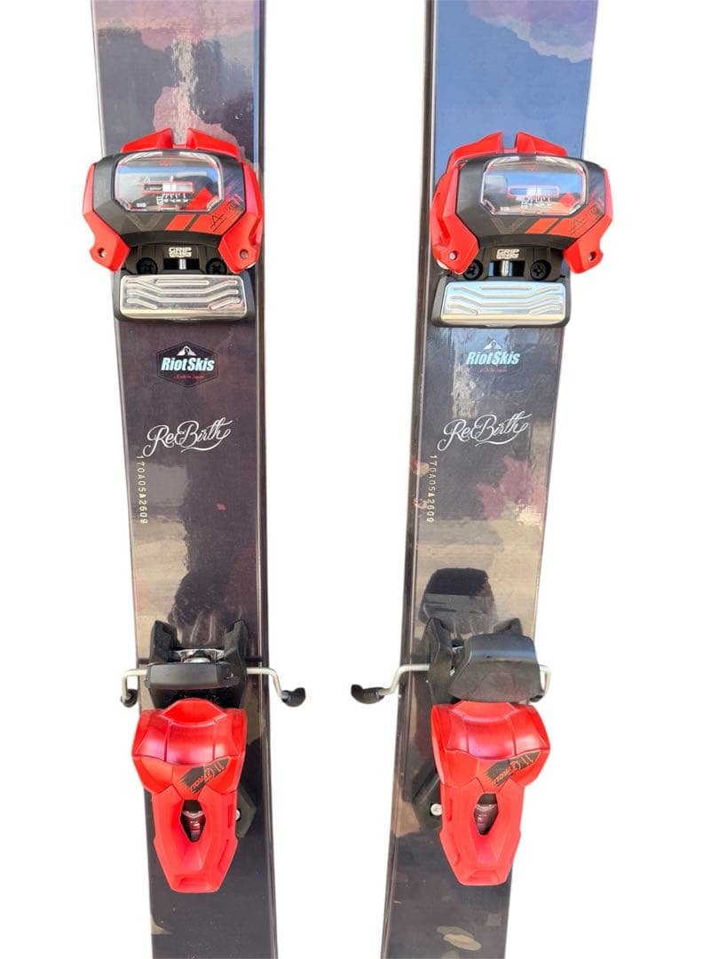 『新品・未使用』✨超お買い得✨ライオットスキー　リバース　170cm