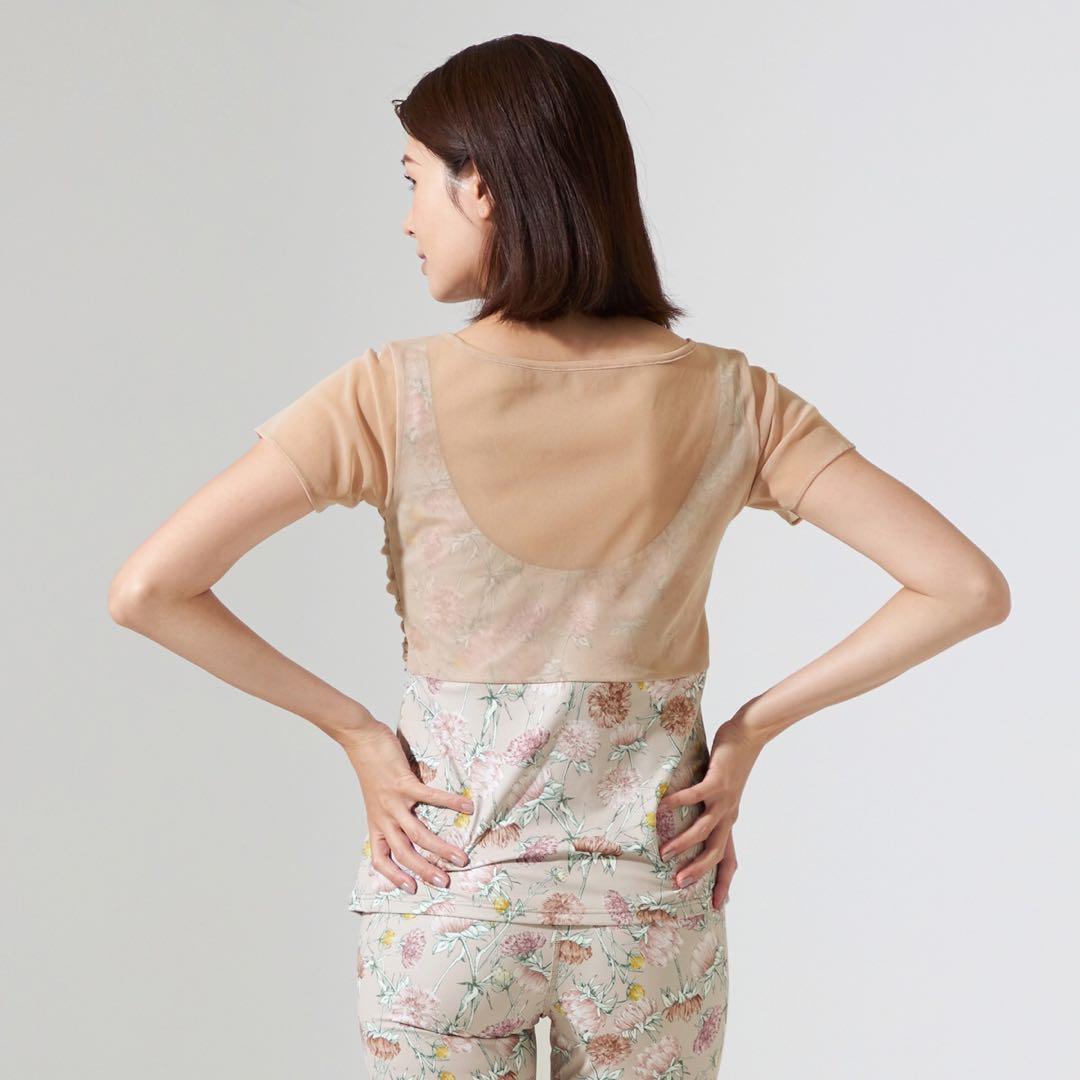 チャコット ヨガ　新品　ヨガ シアーコンビ　　アザミプリントトップ