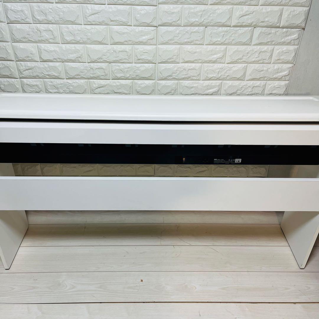 電子ピアノ　LP-180 KORG ホワイト 白