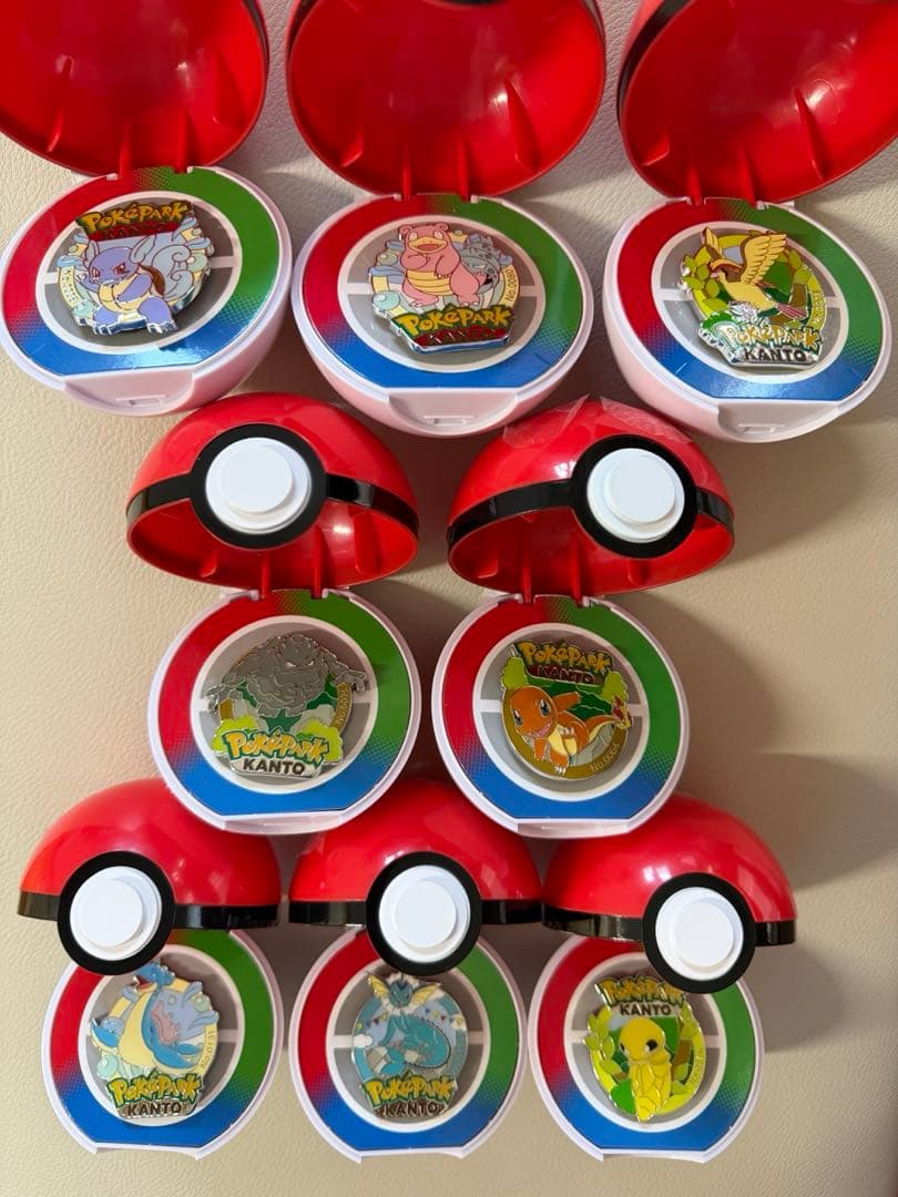 ポケパークカントー ピンバッジ8個