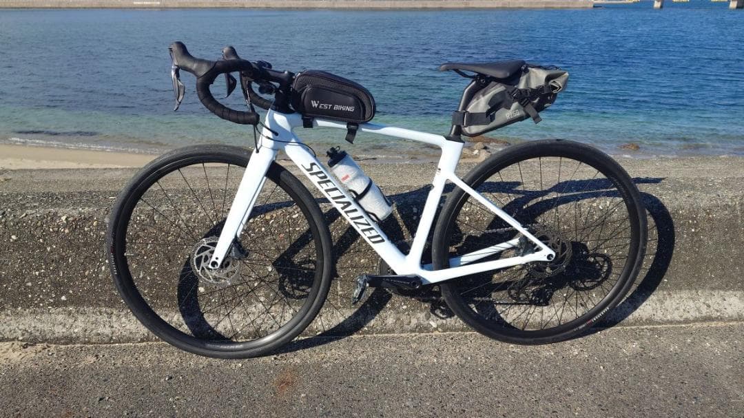 SPECIALIZED ROUBAIX SL8 Di2 52 2024年